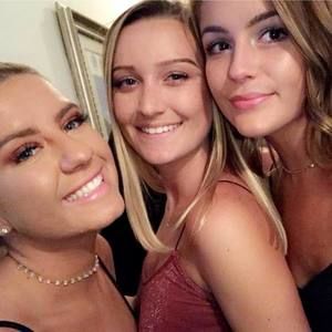 Meet your Posher, Claire